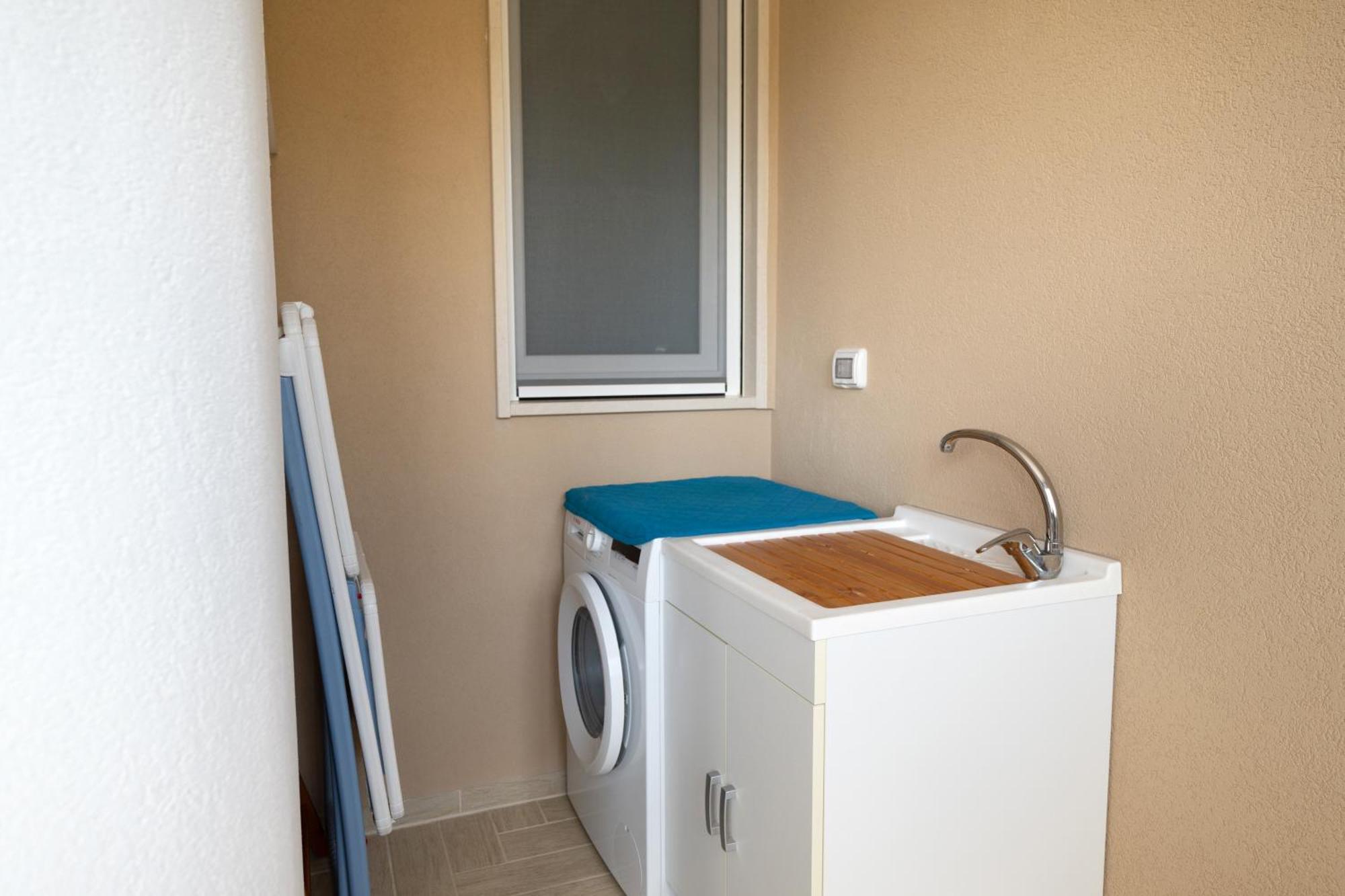 Monopoli Favolosa - Spacious 100Mq Apt. W/ Parking ภายนอก รูปภาพ