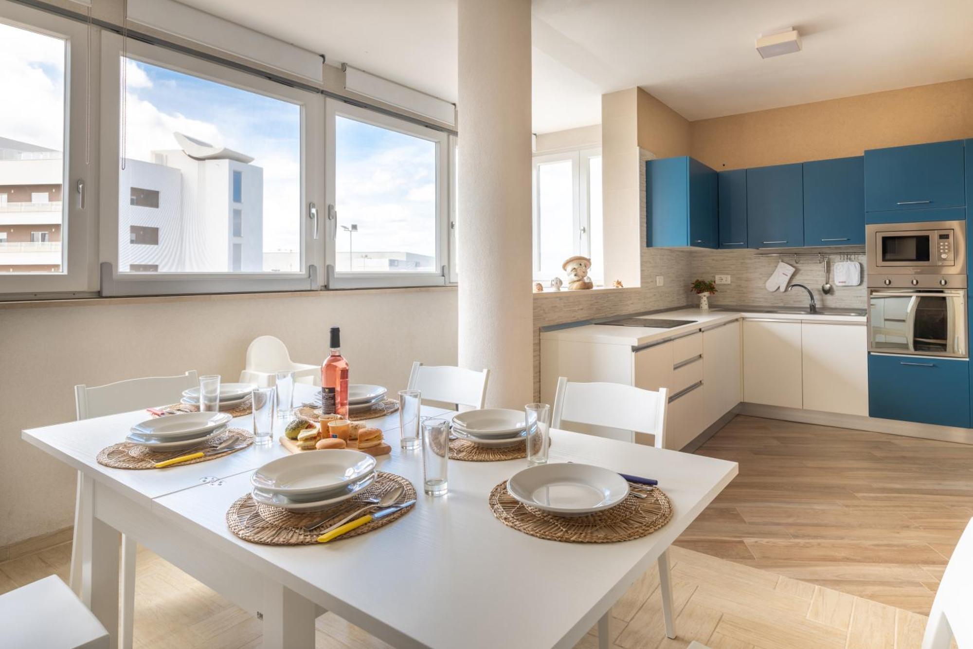 Monopoli Favolosa - Spacious 100Mq Apt. W/ Parking ภายนอก รูปภาพ